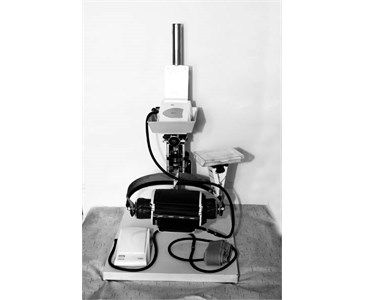 Apparecchio visto di fronte abbassato