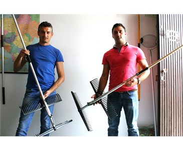 Innovativo rastrello raccoglitore