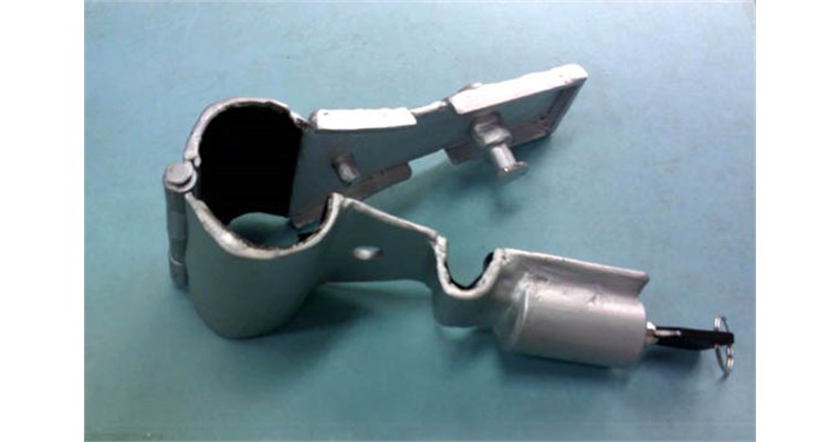 Innovateur dispositif antivol pour motocyclettes